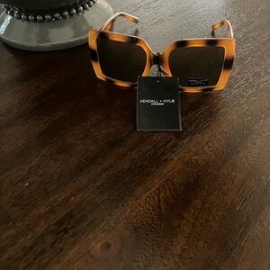 NEW!!! Sunglasses by Kendall & Kylie